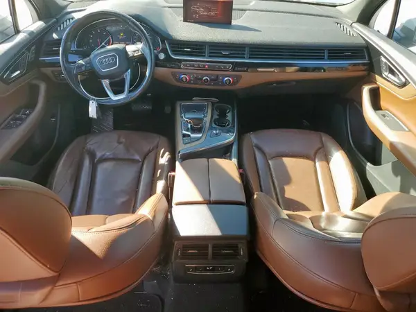 WA1AHAF78HD038680 2017 AUDI Q7 - Image 8