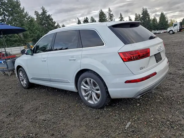 WA1AHAF78HD038727 2017 AUDI Q7 - Image 2