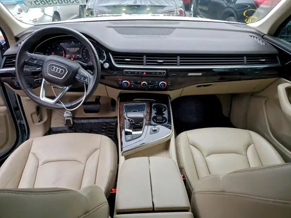WA1AHAF78HD038727 2017 AUDI Q7 - Image 8