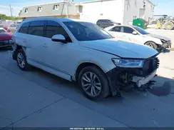 WA1AHAF78HD038792 2017 AUDI Q7