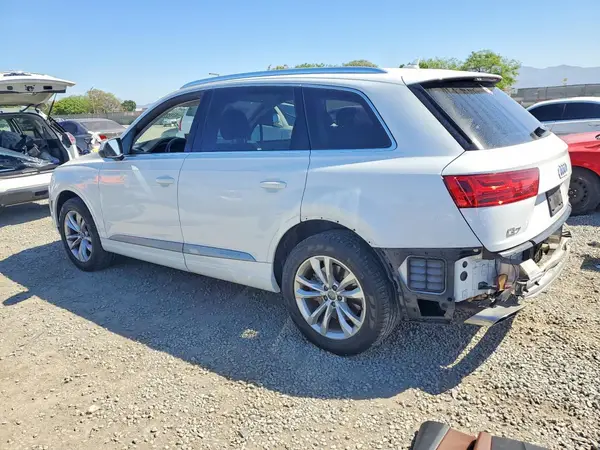WA1AHAF78JD020041 2018 AUDI Q7 - Image 2