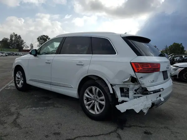 WA1AHAF78KD024723 2019 AUDI Q7 - Image 2