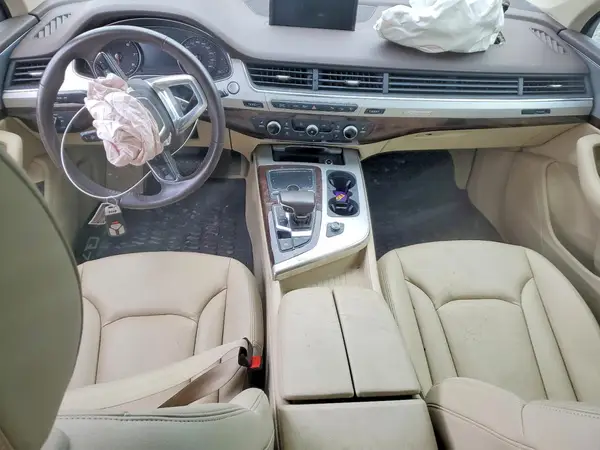WA1AHAF78KD034989 2019 AUDI Q7 - Image 8