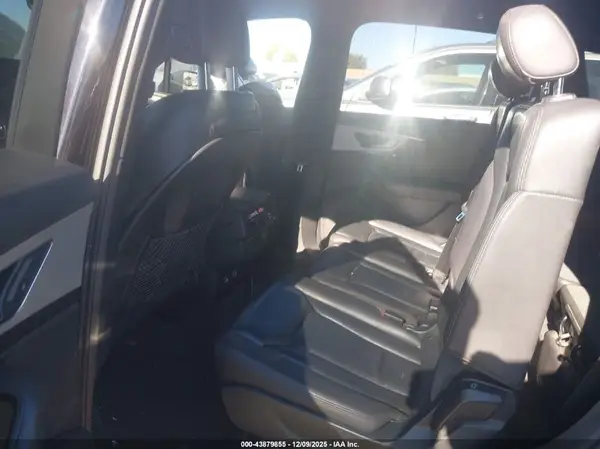 WA1AHAF79JD011610 2018 AUDI Q7 - Image 8