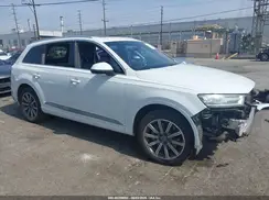 WA1AHAF79KD029915 2019 AUDI Q7