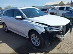 WA1AHAF7XHD037210 2017 AUDI Q7