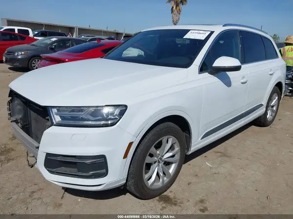 WA1AHAF7XHD037210 2017 AUDI Q7 - Image 2