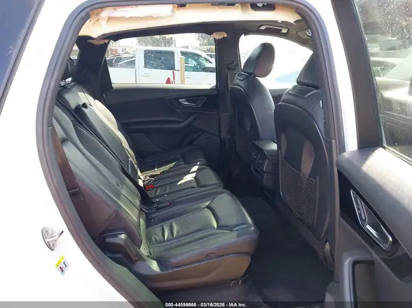 WA1AHAF7XHD037210 2017 AUDI Q7 - Image 8