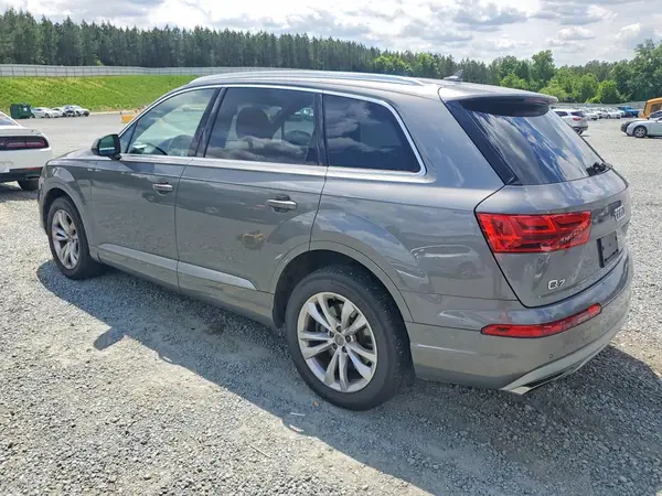 WA1AHAF7XHD037241 2017 AUDI Q7 - Image 2