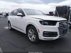 WA1AHAF7XHD040124 2017 AUDI Q7