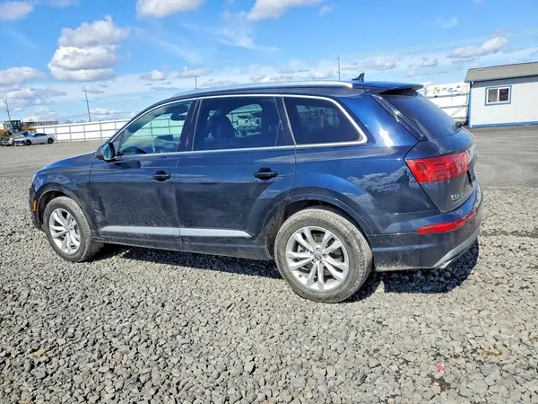 WA1AHAF7XHD042844 2017 AUDI Q7 - Image 2