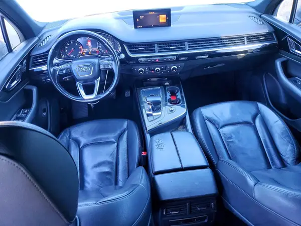 WA1AHAF7XHD042889 2017 AUDI Q7 - Image 8