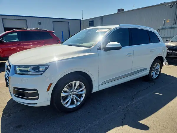 WA1AHAF7XHD043671 2017 AUDI Q7 - Image 1
