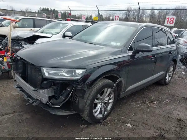 WA1AHAF7XHD044223 2017 AUDI Q7 - Image 2
