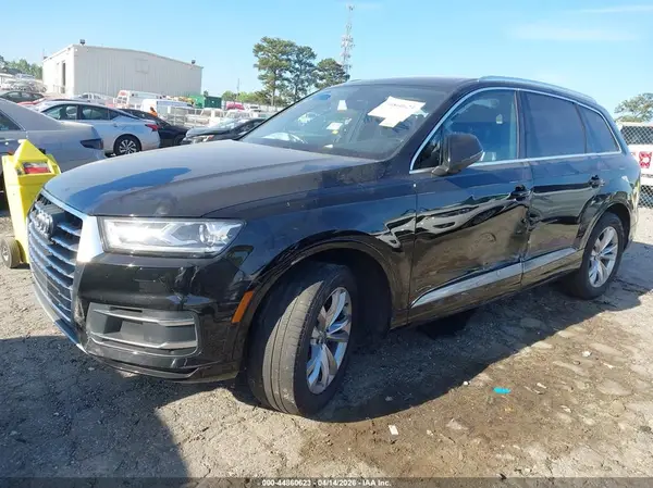 WA1AHAF7XHD048062 2017 AUDI Q7 - Image 2