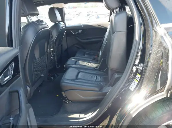 WA1AHAF7XHD048062 2017 AUDI Q7 - Image 8