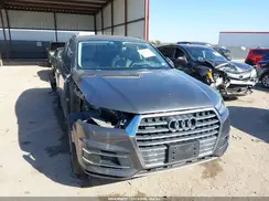 WA1AHAF7XKD020995 2019 AUDI Q7