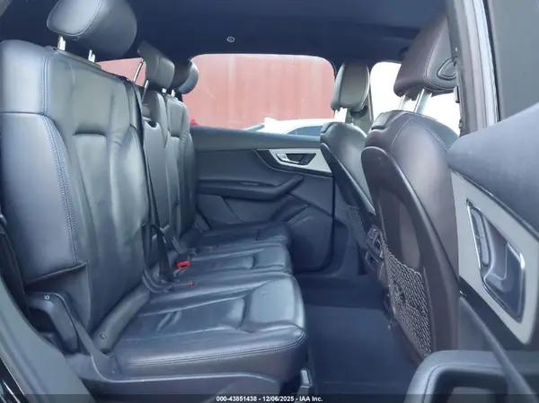 WA1AHAF7XKD021497 2019 AUDI Q7 - Image 8