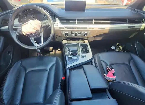 WA1AHAF7XKD021886 2019 AUDI Q7 - Image 8