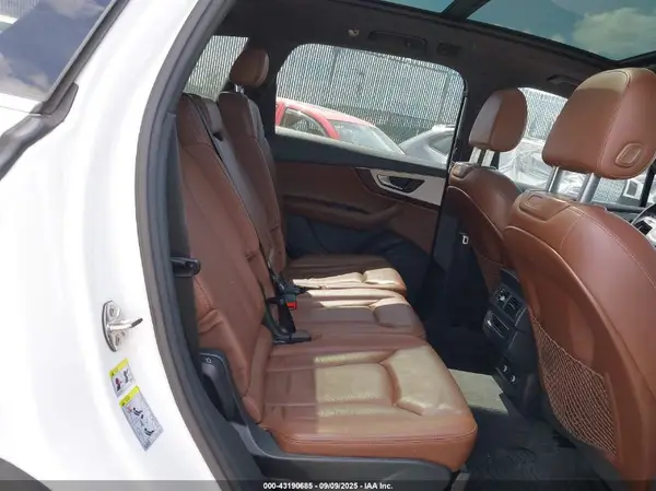WA1AHBF70KD028593 2019 AUDI Q7 - Image 8