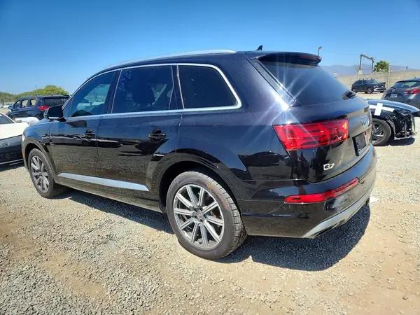 WA1AHBF76KD029442 2019 AUDI Q7 - Image 2
