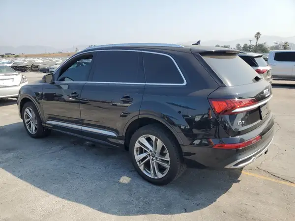 WA1AJAF70MD039854 2021 AUDI Q7 - Image 2