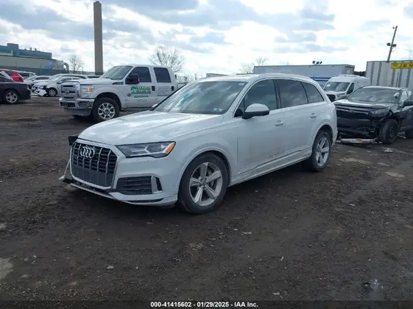 WA1AJAF71MD022769 2021 AUDI Q7 - Image 2