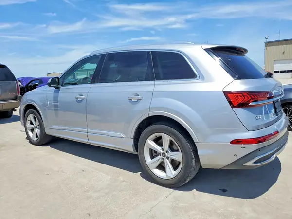 WA1AJAF72MD014339 2021 AUDI Q7 - Image 2