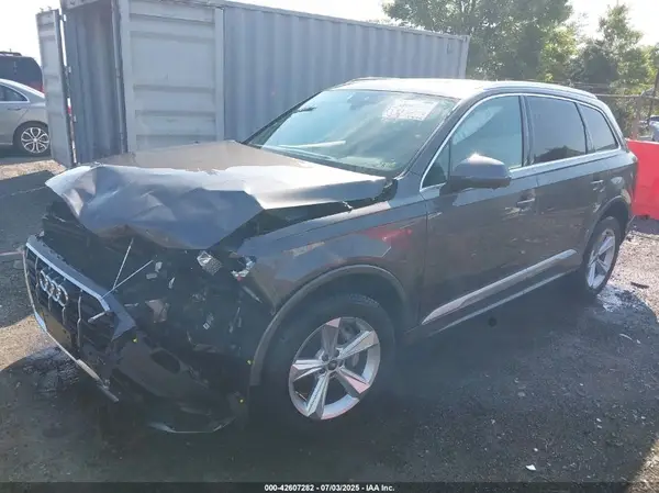 WA1AJAF72MD034123 2021 AUDI Q7 - Image 2