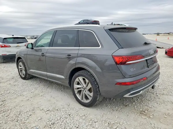 WA1AJAF75MD025142 2021 AUDI Q7 - Image 2