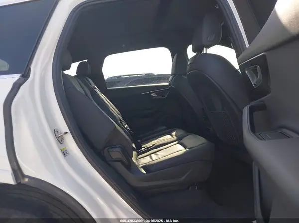 WA1AJAF78MD025958 2021 AUDI Q7 - Image 8