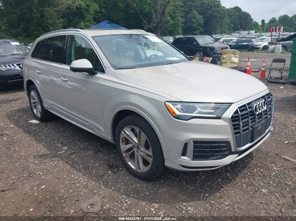 WA1AJAF78MD038872 2021 AUDI Q7 - Image 1
