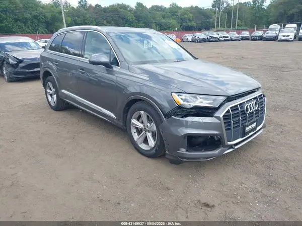 WA1AJAF7XMD030787 2021 AUDI Q7 - Image 1