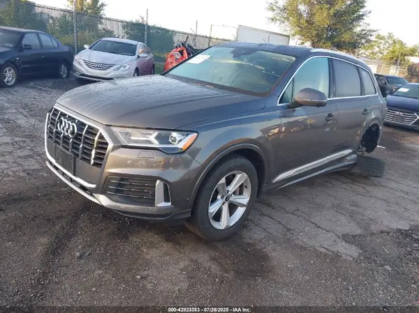WA1AJBF75MD014079 2021 AUDI Q7 - Image 2