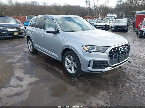 WA1AJBF75ND012088 2022 AUDI Q7 - Image 1