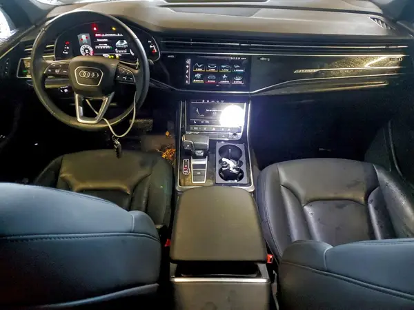 WA1AJBF76MD031148 2021 AUDI Q7 - Image 8