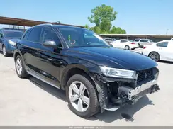 WA1ANAFY0J2001285 2018 AUDI Q5