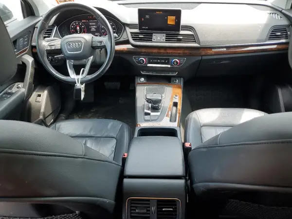 WA1ANAFY0J2006986 2018 AUDI Q5 - Image 8