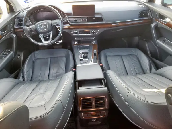 WA1ANAFY0J2011959 2018 AUDI Q5 - Image 8