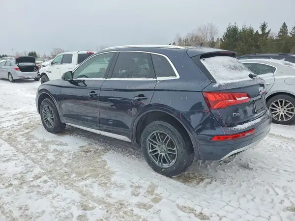 WA1ANAFY0J2013467 2018 AUDI Q5 - Image 2