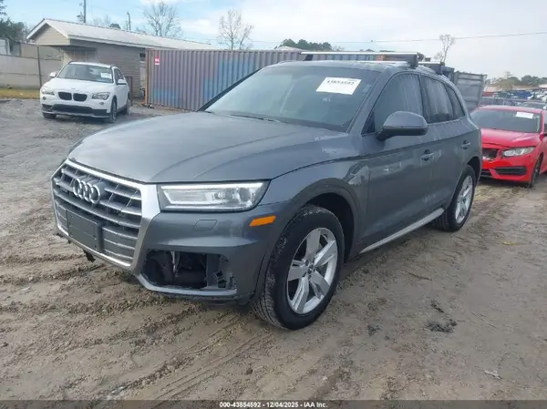 WA1ANAFY0J2022394 2018 AUDI Q5 - Image 2