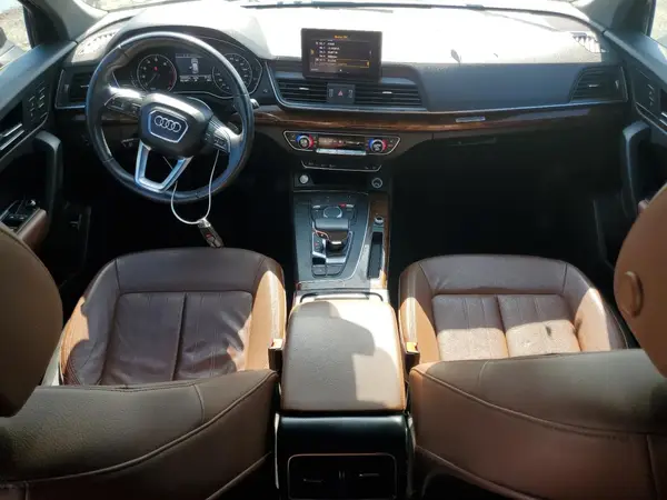WA1ANAFY0J2053435 2018 AUDI Q5 - Image 8