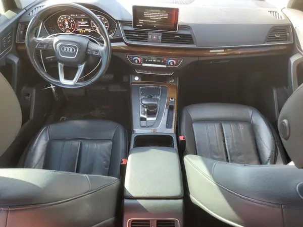 WA1ANAFY0J2057534 2018 AUDI Q5 - Image 8