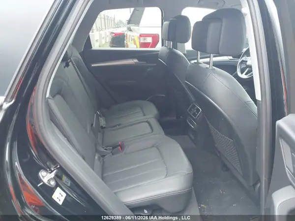 WA1ANAFY0J2095006 2018 AUDI Q5 - Image 8