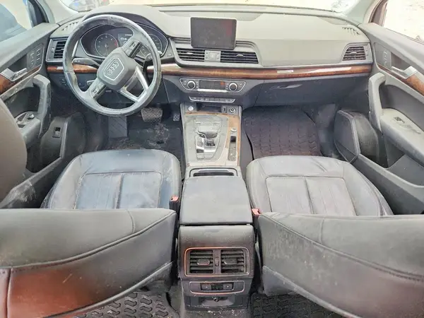 WA1ANAFY0J2095846 2018 AUDI Q5 - Image 8