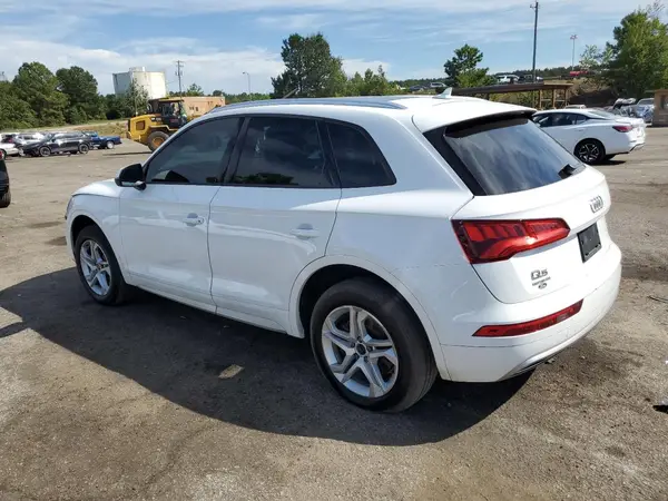 WA1ANAFY0J2102911 2018 AUDI Q5 - Image 2