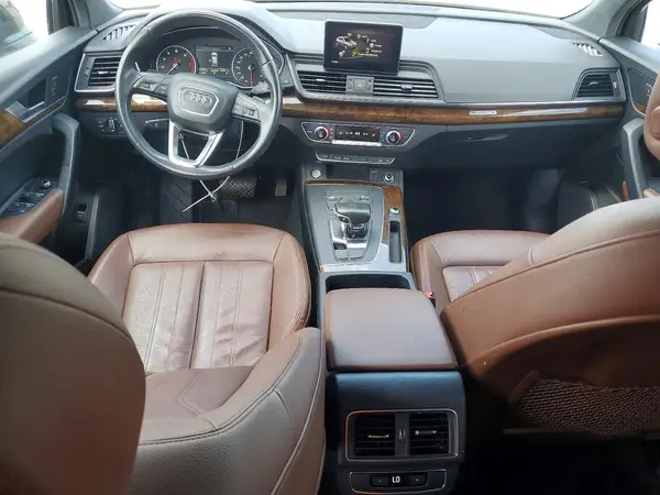 WA1ANAFY0J2119630 2018 AUDI Q5 - Image 8