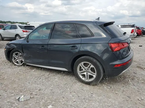 WA1ANAFY0J2127890 2018 AUDI Q5 - Image 2