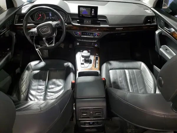WA1ANAFY0J2130983 2018 AUDI Q5 - Image 8