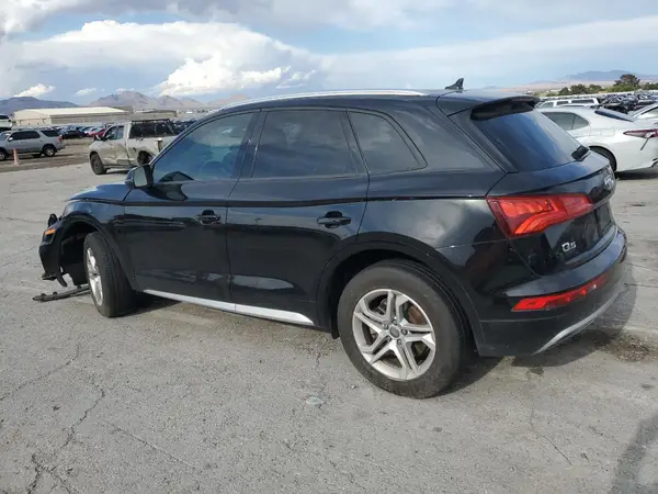 WA1ANAFY0J2168620 2018 AUDI Q5 - Image 2
